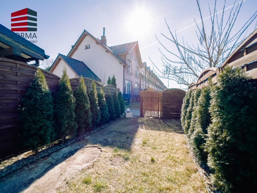 ee4aec_agencja3000_ds_432_45.jpg